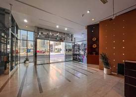 Cosmos Living Stylish Studio Near Metro 2