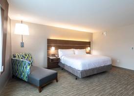 Holiday Inn Express & Suites GREENVILLE - TAYLORS by IHG 4