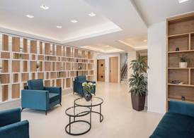 Miss Marrone City Hotel 2