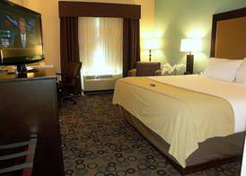 Holiday Inn Express & Suites CLEVELAND NORTHWEST by IHG 3