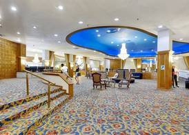 SeaStays Apartments 5