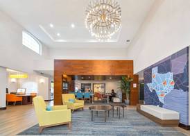 Holiday Inn Express PALESTINE by IHG 3