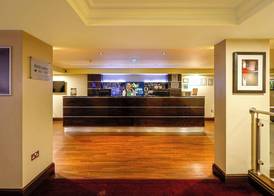 Gloucester Robinswood Hotel By Sunday 3