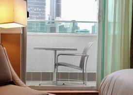 LIC Manhattan View Hotel 5