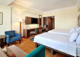 Novotel Solo 5