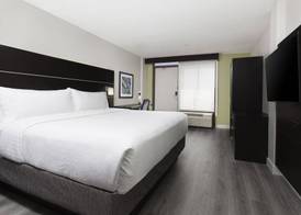 Holiday Inn Express & Suites MISSISSAUGA-TORONTO SOUTHWEST by IHG 4