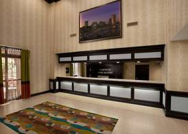 Days Inn by Wyndham Baltimore Inner Harbor 4