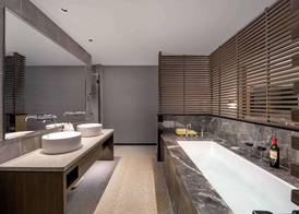 Novotel Nantong Center 4