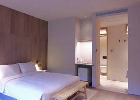 YUANLI HOTEL 5