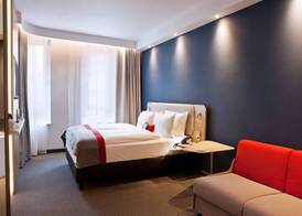 Holiday Inn Express DARMSTADT by IHG 3