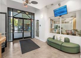 Little Italy Inn - Limited Service Apart Hotel 4