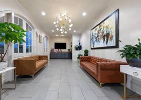 Super 8 by Wyndham New Orleans 4