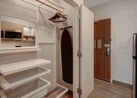 TownePlace Suites by Marriott Cincinnati Airport South 4