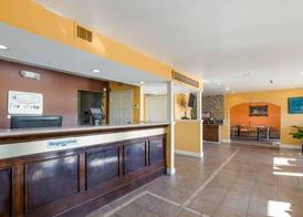 Econo Lodge Inn & Suites Brooks - Louisville South 4