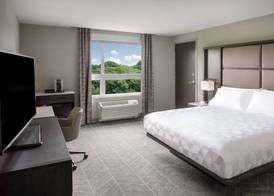 Holiday Inn BOSTON LOGAN AIRPORT - CHELSEA by IHG 3