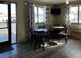 Econo Lodge Spring Lake near Fort Bragg 3