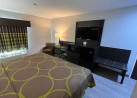 Super 8 by Wyndham Lake Charles/Sulphur 5