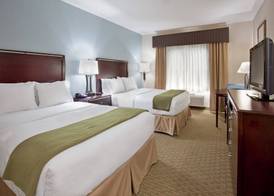 Holiday Inn Express & Suites PITTSBURG by IHG 2