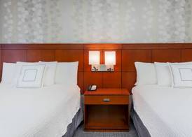 Courtyard by Marriott Dallas Arlington South 3