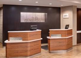 Courtyard by Marriott Pittsburgh Washington Meadow Lands 2
