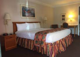Days Inn by Wyndham Tucson City Center 3