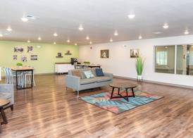 WoodSpring Suites Buford near Mall of Georgia-Lake Lanier 4