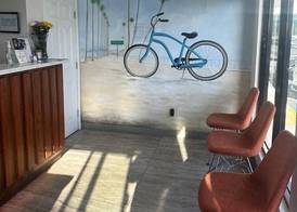 Super 8 by Wyndham Oceanside Downtown 4