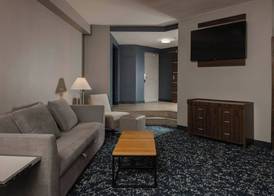 Four Points by Sheraton Detroit Novi 4