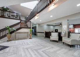 Quality Inn & Suites Brownsburg - Indianapolis West 4