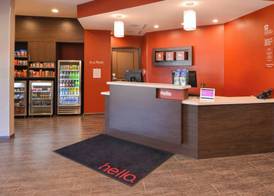TownePlace Suites by Marriott Laplace 2