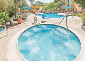 La Quinta Inn & Suites Houston Galleria Area 5