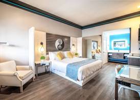 Aspire Inn Studios & Spas 4