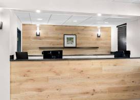 Country Inn & Suites by Radisson, Columbia Airport, SC 4