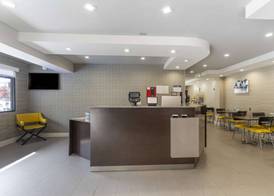 Best Western Red Coach Inn 5