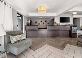Best Western Los Alamitos Inn & Suites 4