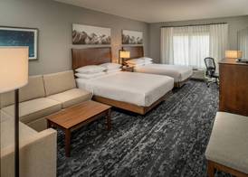 Delta Hotels by Marriott Huntington Mall 3