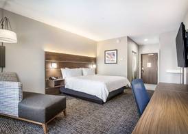 Holiday Inn Express & Suites TULSA EAST - CATOOSA by IHG 2
