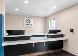 Quality Inn & Suites Port Lavaca near Lighthouse Beach 3