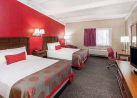 Ramada by Wyndham Hammond Hotel & Conference Center 5