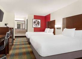 Ramada by Wyndham San Antonio Near SeaWorld - Lackland AFB 5
