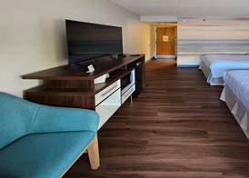 Clarion Pointe South Portland 5