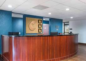 Comfort Suites Atlanta Airport 2