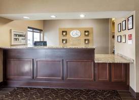 Comfort Suites Lincoln North 4