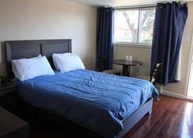 Grand Motel Saint-Hubert 5