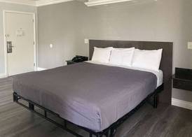 Motel 6 Glendale CA Pasadena Burbank Los Angeles 4