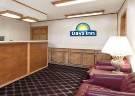 Days Inn by Wyndham Plymouth 2