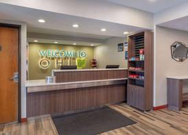 Best Western St. Clairsville Inn & Suites 4