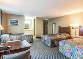 Rodeway Inn Regalodge 5