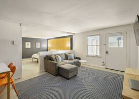 The Brooks Motel 4