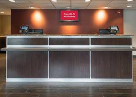 Red Roof Inn PLUS+ West Springfield 4